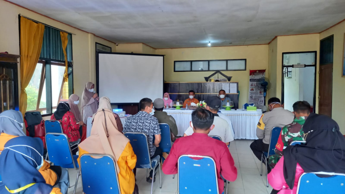 pertemuan kel kerja kampung KB Kel Mokoau